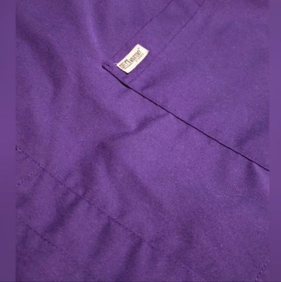 Grey’s Anatomy Scrub Top - Picture 5 of 5